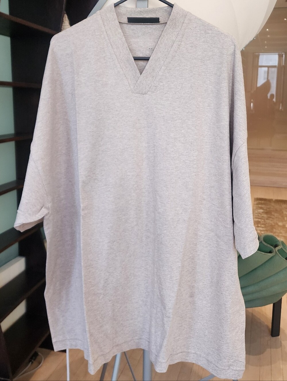 ESSENTIALS Fear of God Men's Dark Oatmeal Beige Logo T-Shirt Size L - Picture 7 of 11